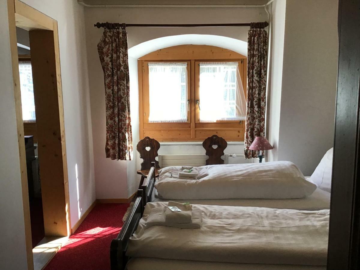 דאבוס Hotel Piz Ela Bergun מראה חיצוני תמונה